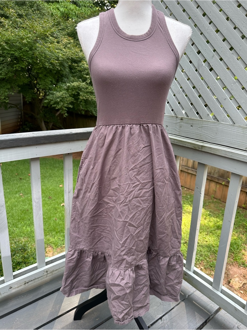 Gap light brown midi dress with ruffle hem Size S